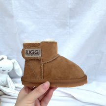 Bota Infantil Pelinhos UGG