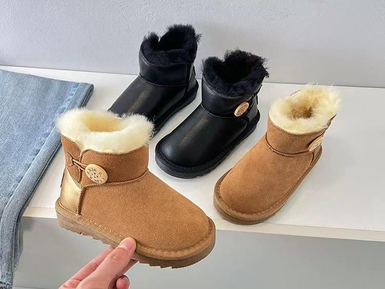 Bota Infantil Peludinha Botãozinho