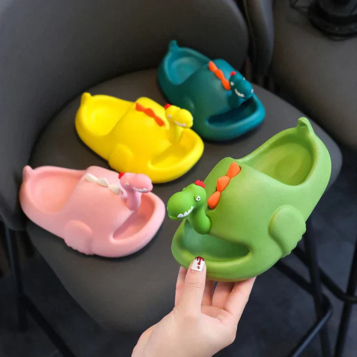 Chinelo Infantil Dinossauro Feliz